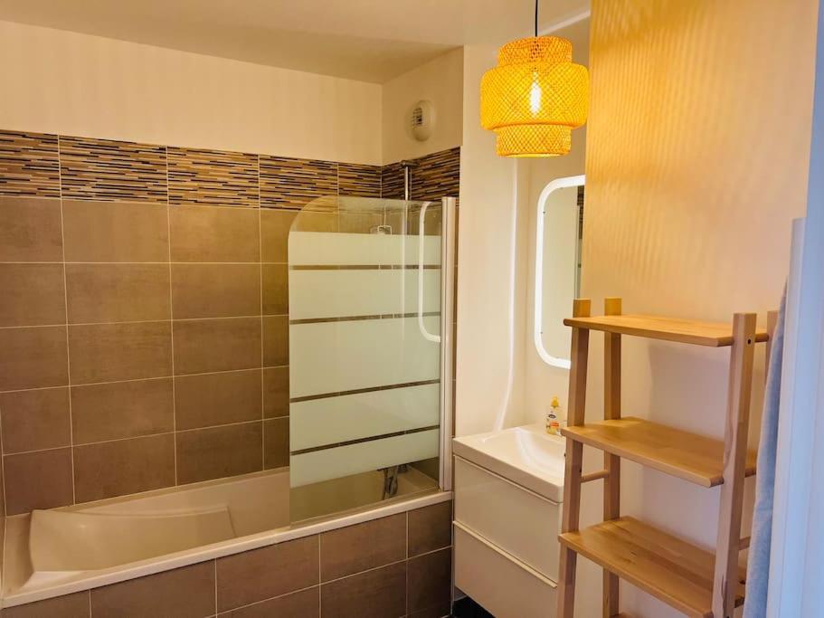 Harmonieux/Bezannes/Pkg Prive Appartement Buitenkant foto