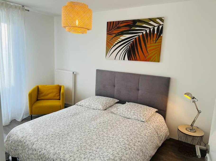 Harmonieux/Bezannes/Pkg Prive Appartement Buitenkant foto