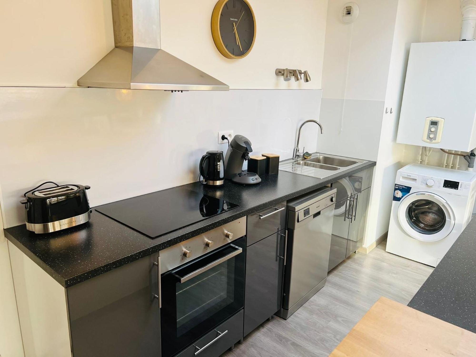 Harmonieux/Bezannes/Pkg Prive Appartement Buitenkant foto